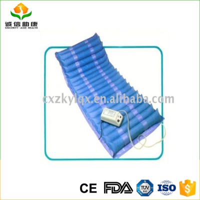 Comfortable air mattress with excreta hole for preventing bedsore with fluctuation